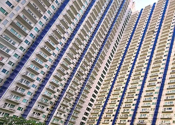 High-tech @ Grass Residences -2persons Only Manila